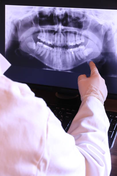 Best Emergency Dental Services for Seniors in Bellefontaine Neighbors, MO