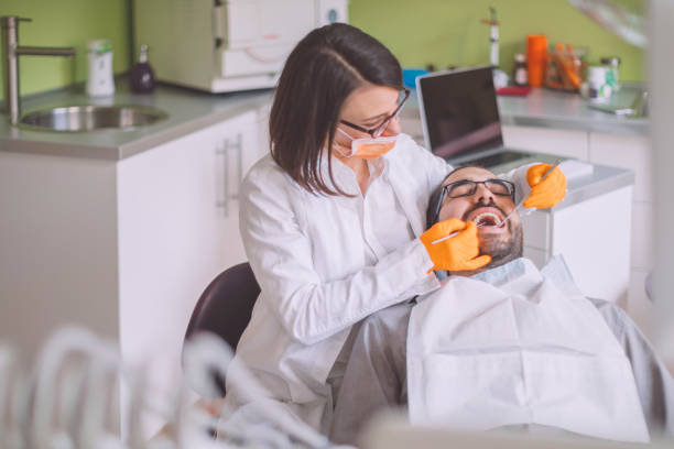 Best Weekend Emergency Dentist in Bellefontaine Neighbors, MO